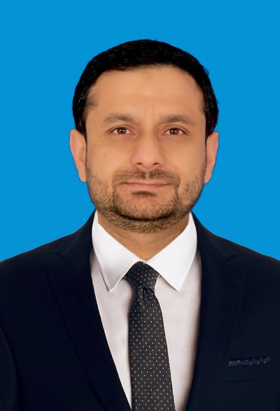 Dr.  Yawar Abbas